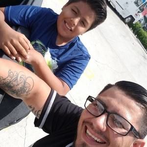 Meet your Posher, Ernesto